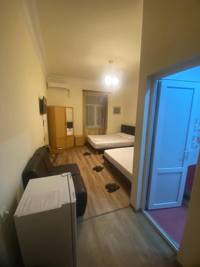 יירבאן Villa Rosa מראה חיצוני תמונה