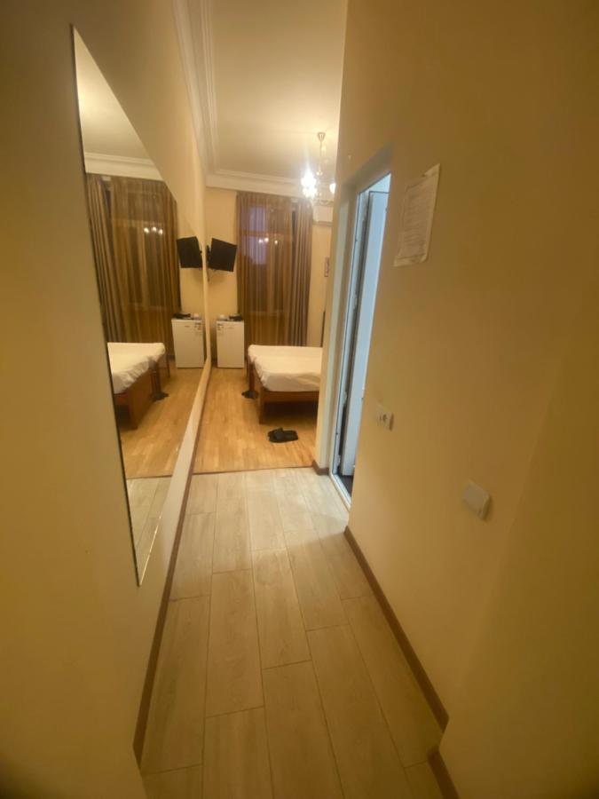 יירבאן Villa Rosa מראה חיצוני תמונה